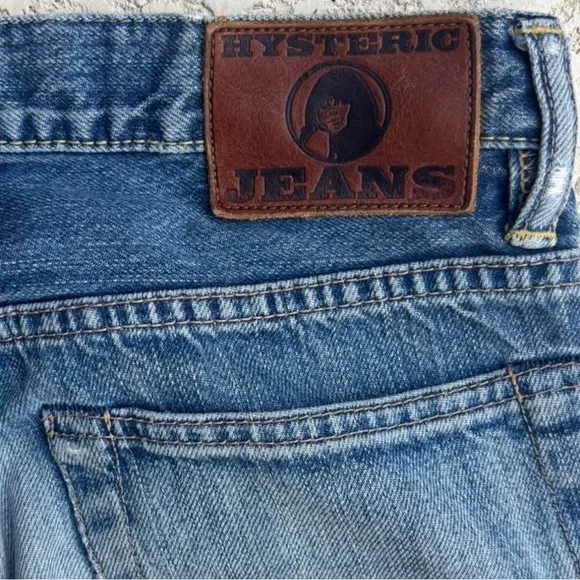 Hysteric Glamour Blue Straight Jeans with Distressed Details